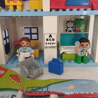 Lego duplo 5695 Nemocnice - 2