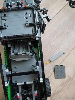 Prodám Lego technik auto - 2