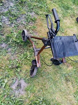 Prodám chodítko pro seniora - 2