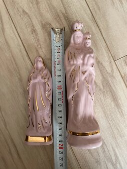 Sběratelská soška růžový porcelán Marie Lurdská - 2