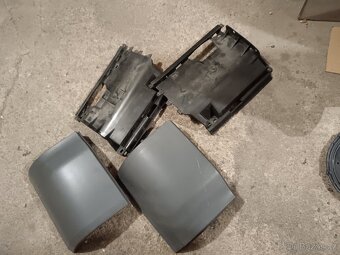 Plasty pod světla VW T5 + Multivan - 2