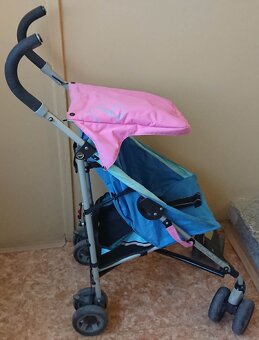 GOLFOVÝ KOČÁREK - 2