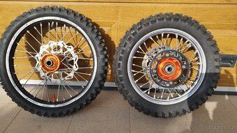 Malá kola ktm 85 sx - 2