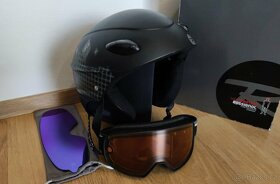ROSSIGNOL lyžařská helma vel. 62 / 540g + brýle - 2