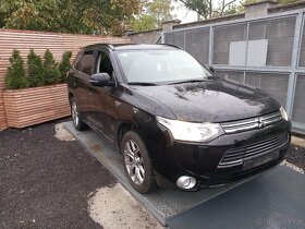 Mitsubishi outlander 3 2.0i PHEV 120kW - ND - 2