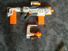 Nerf pistole - 2