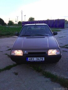 Prodám Škodu Favorit 136 Lux 1988 - 2