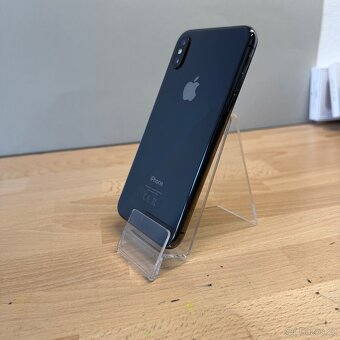 iPhone X 64GB, 100% baterie (12 měsíců záruka) - 2