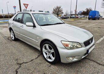 LEXUS IS200 MANUÁL KŮŽE ALU 17 VÝHŘEV PODVOZE BEZ KOROZE - 2