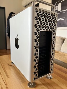 Apple Mac Pro 2019 | 2× Radeon Pro Vega II - 2