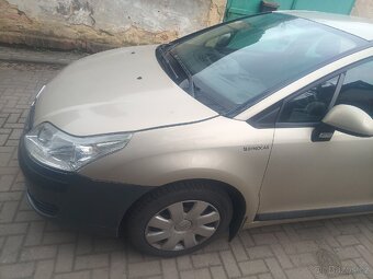 Citroen C4 1.4 16v - 2