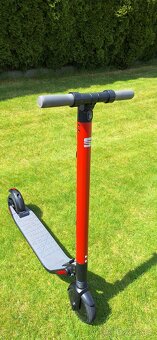 Elektrokolobežka Segway eXS KickScooter 300W - 2