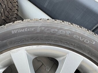 BMW 5 F10 F11 sada orig. 18” kol s pneu - 2