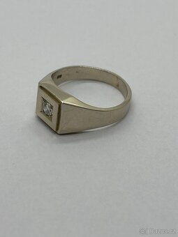 Zlatý prsten s briliantem 0.11 CT - 2