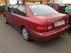 Honda civic 1,5i LS 2000 rok, pouze díly, sedan - 2