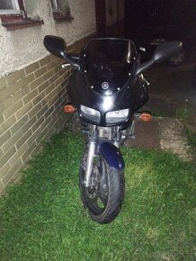 yamaha FZS - 2