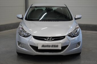 Hyundai Elantra 1.6i , 97 kW benzín, 2011 - 2