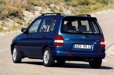 Mazda Demio zadní světla - 2