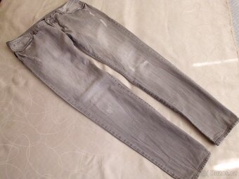 Armani Jeans pánske riflové nohavice L (36) - 2