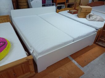 Prodám hezké letiště IKEA ASKVOLL 180 x 200 cm - 2
