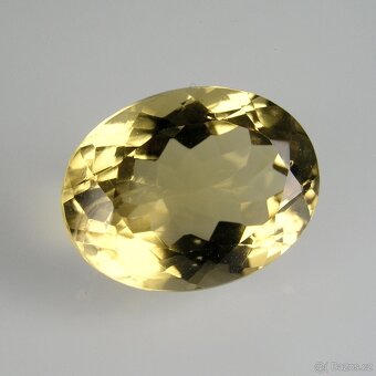 Citrín bez úprav-ovál-9,26 ct. - 2