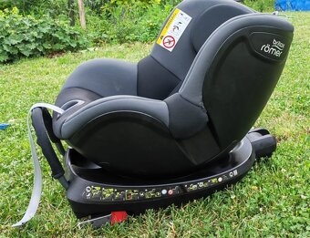 Autosedačka Britax Romer Dualfix² R - 2