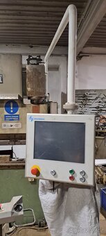 CNC ohraňovací lis Donewell 150t 3100 - 2