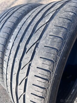 Letní 215/45 R16 Bridgestone 5,5mm - 2