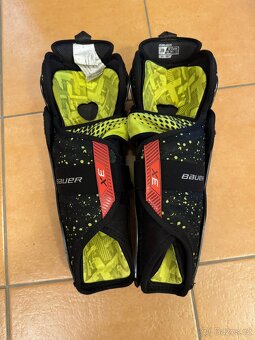 Chrániče holení BAUER VAPOR - 2