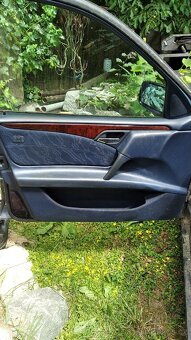 Prodám díly intereriéru W210 sedan /97 - 2