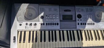 Yamaha E413 - 2