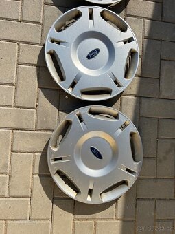 Kryty kol Ford 16” - 2