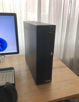 Počítač + monitor - 2