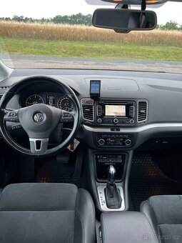 Sharan 2.0 TDI, DSG, Highline, kůže,7míst, tažné - 2