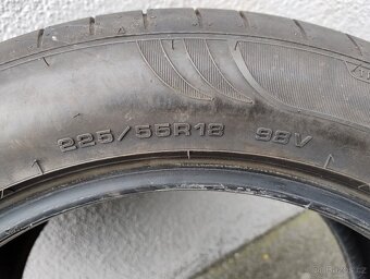 Letní pneu 225/55 r18 - 2