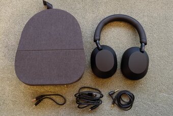 Sony WH-1000XM5 - 2