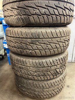 205/55R16 - 2