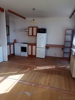 Pronájem, byt 1+1, 33 m, Růžová 3090/21, Most, Česko - 2