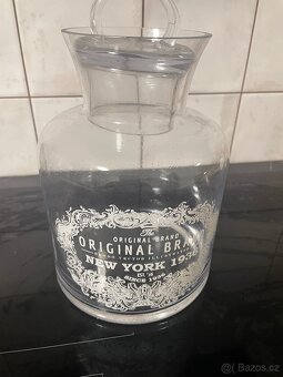 Skleněná karafa - 2