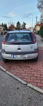 Opel Corsa  999cm - 2