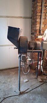 Prodám šroťák - 2