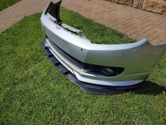 Prodám tuning nárazník+lipo na vw golf 6 - 2