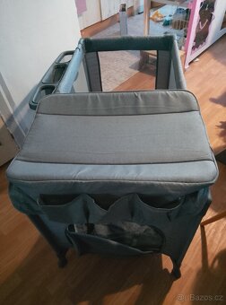 Dětská cestovní postýlka - 2