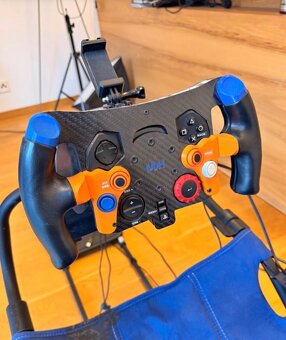 Simulátor pro závodní hry na PS/XBOX/PC s f1 volantem - 2