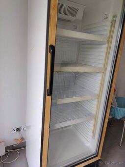 Prosklená lednice - 2