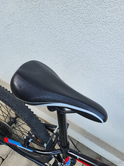 Horské kolo TREK - 2