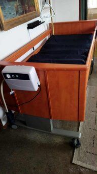 Polohovací postel - 2