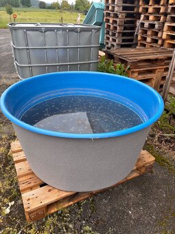Káď na vodu , ryby 600l - 2