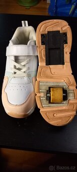 Bruslící boty vel. 35 - 2