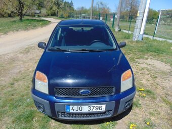Ford Fusion - 2